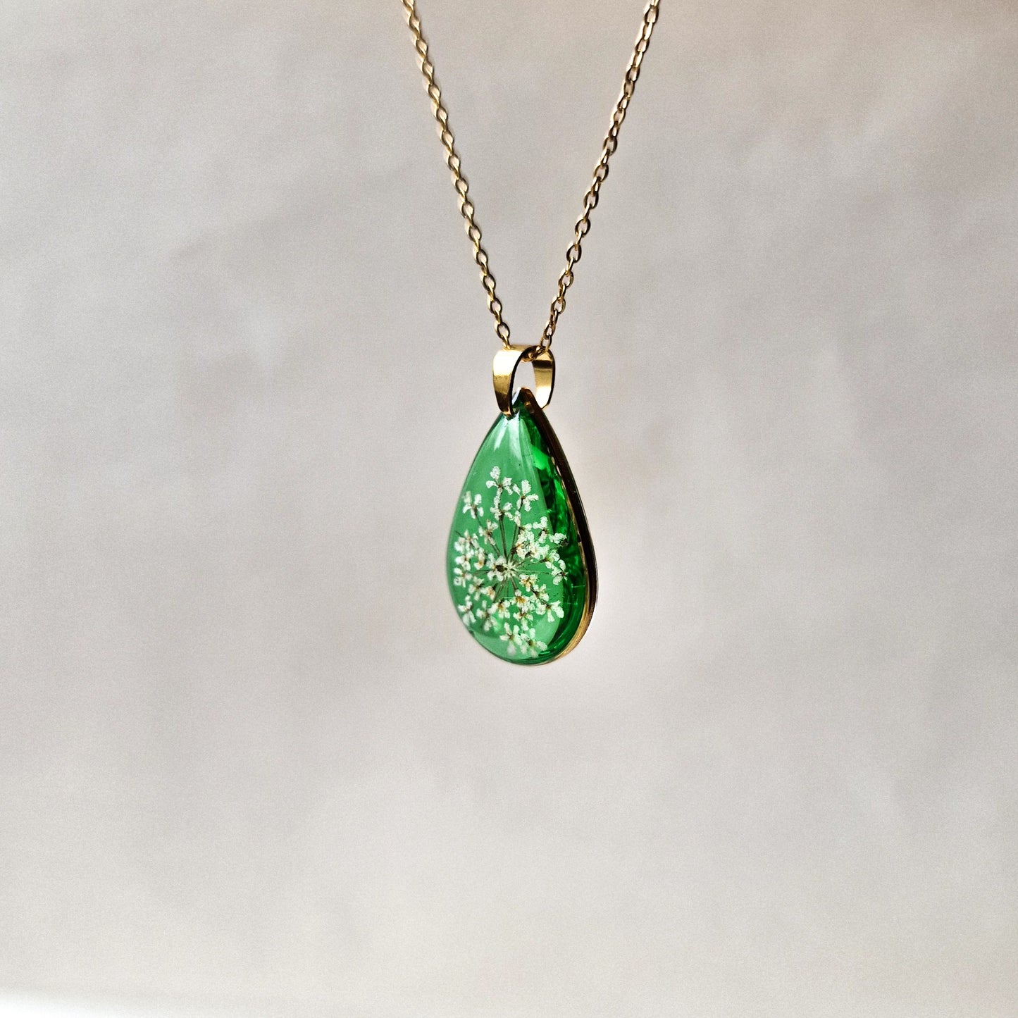 New teardrop emerald necklace