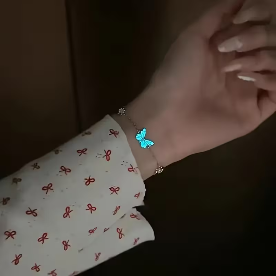 🦋 Necklace and bracelet - Butterfly shaped, phosphorus, glowing in the dark