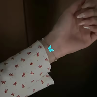 🦋 Necklace and bracelet - Butterfly shaped, phosphorus, glowing in the dark