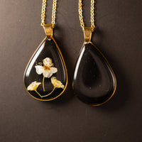 Droplet-shaped accessory set from the "Spiraea" flower